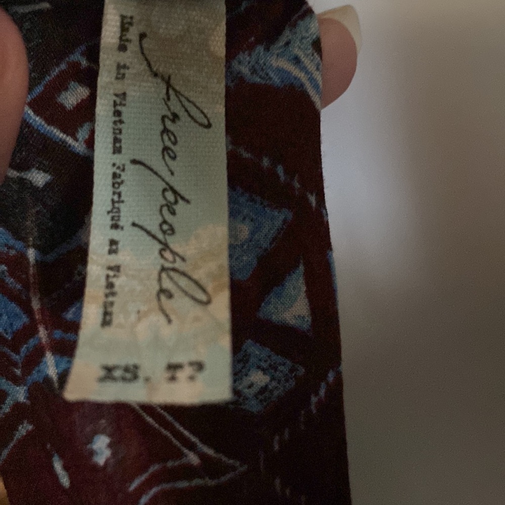 Free People - Picture 3 of 4
